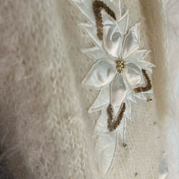 Vintage Boho Mohair Cream Cardigan with Floral Accents One Size - Picture 13 of 14